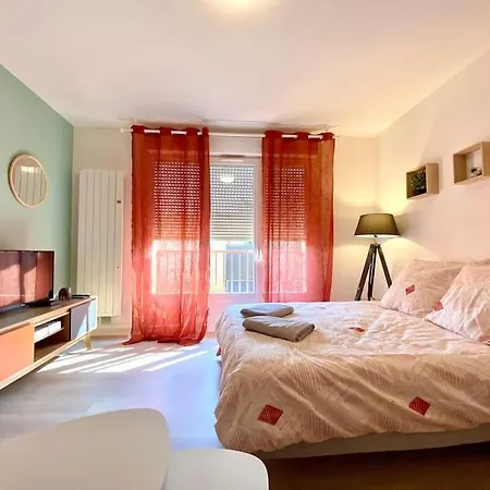 T2 Cosy Proche Hopital + Parking Gratuit Sur Place Auxerre Exterior foto