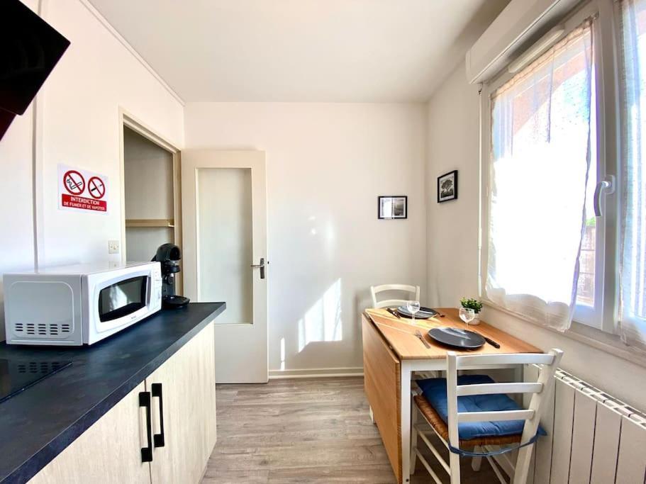 Apartment T2 Cosy Proche Hopital + Parking Gratuit Sur Place Auxerre