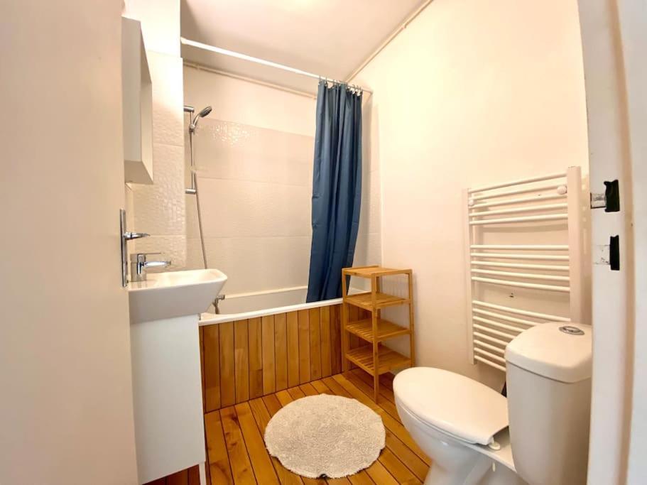 T2 Cosy Proche Hopital + Parking Gratuit Sur Place *